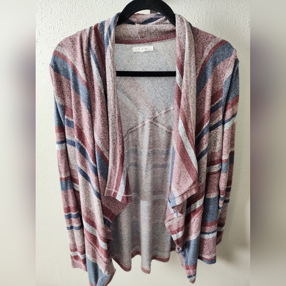 Maurices Cardigan - Picture 1 of 2